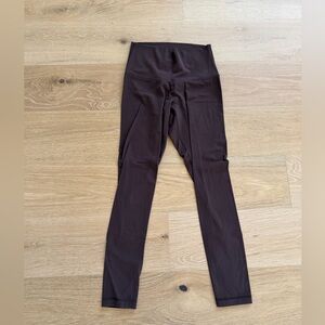 Aritzia TNA Athletic Leggings